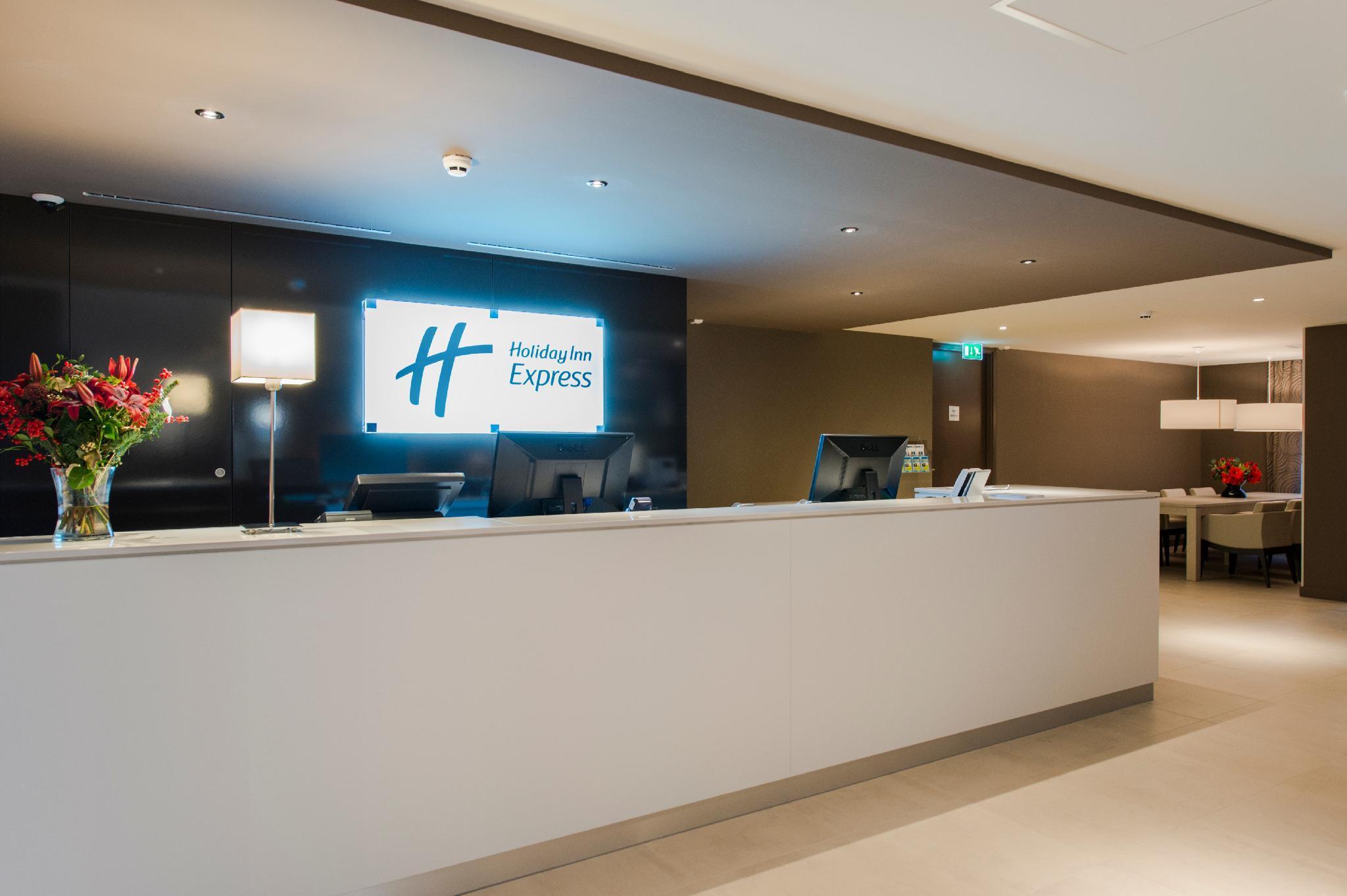 Holiday Inn Express The Hague - Parliament, An Ihg Hotel Exterior photo