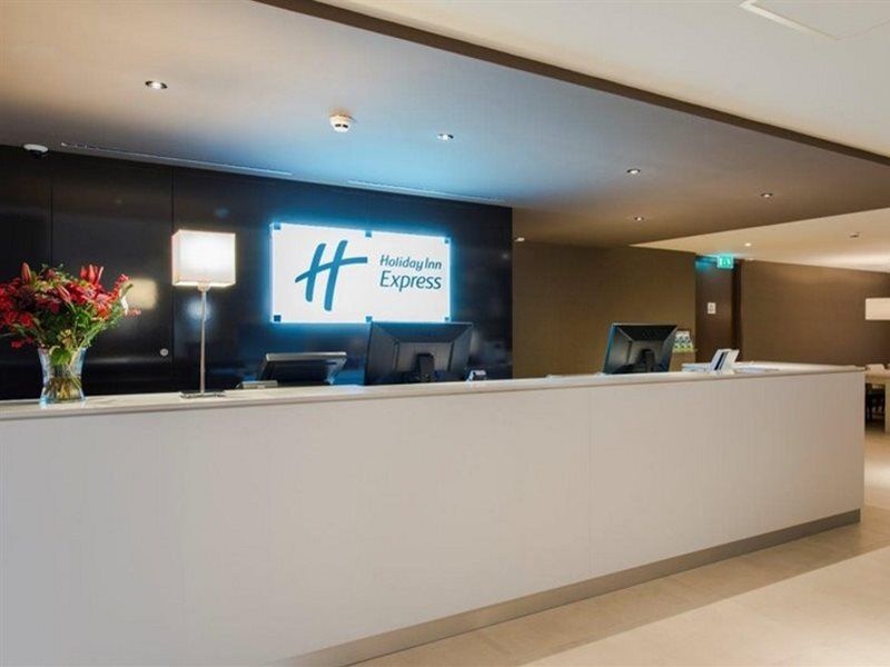 Holiday Inn Express The Hague - Parliament, An Ihg Hotel Exterior photo